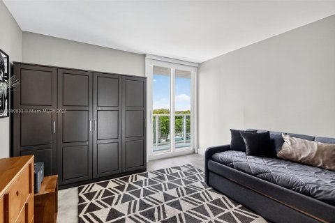 Купить кондоминиум в Санни-Айлс-Бич, Флорида 2 спальни, 141.3м2, № 1943345 - фото 17