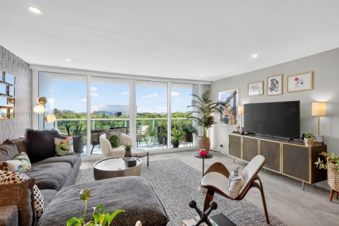 Купить кондоминиум в Санни-Айлс-Бич, Флорида 2 спальни, 141.3м2, № 1943345 - фото 8