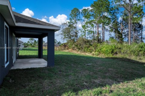 House in Sebring, Florida 4 bedrooms, 164.72 sq.m. № 2068691 - photo 22