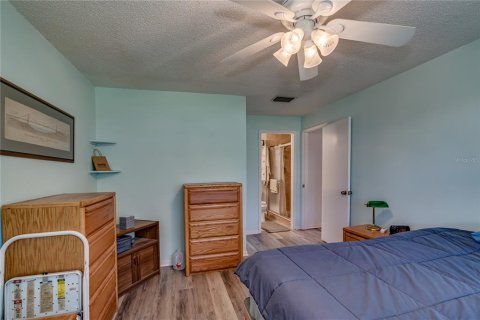 Copropriété à vendre à Largo, Floride: 2 chambres, 87.79 m2 № 2258873 - photo 21