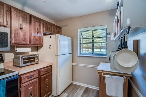 Copropriété à vendre à Largo, Floride: 2 chambres, 87.79 m2 № 2258873 - photo 15