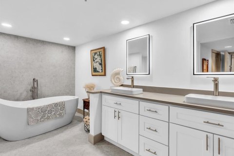 Condo in Palm Beach, Florida, 2 bedrooms  № 2261864 - photo 15