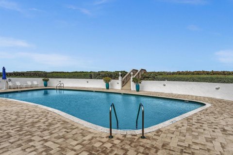 Condo in Palm Beach, Florida, 2 bedrooms  № 2261864 - photo 29