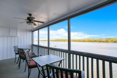 Copropriété à vendre à Ruskin, Floride: 2 chambres, 101.73 m2 № 1088380 - photo 1