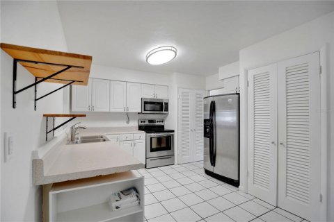 Купить виллу или дом в Делтона, Флорида 4 комнаты, 144.18м2, № 2238835 - фото 14
