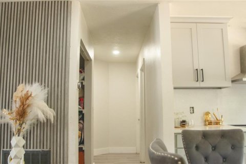 Villa ou maison à vendre à Lutz, Floride: 3 chambres, 111.11 m2 № 2092930 - photo 4