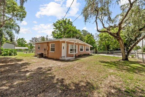 Casa en venta en Seffner, Florida, 3 dormitorios, 91.51 m2 № 2216114 - foto 2