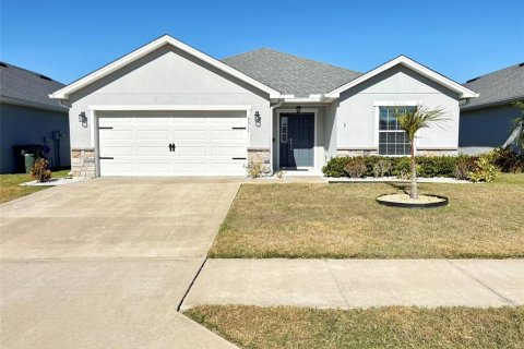 Casa en Lakeland, Florida 3 dormitorios, 186.27 m2 № 2115031