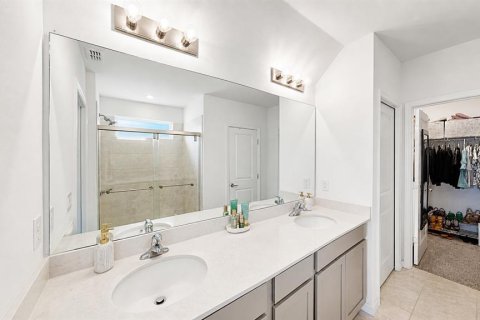 Casa en alquiler en Plant City, Florida, 4 dormitorios, 268.49 m2 № 2211115 - foto 10