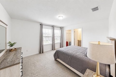 Casa en alquiler en Plant City, Florida, 4 dormitorios, 268.49 m2 № 2211115 - foto 17