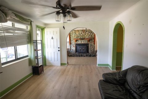 Casa en venta en Holiday, Florida, 2 dormitorios, 128.58 m2 № 2196477 - foto 4