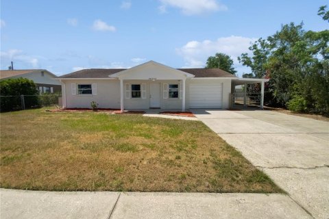 Casa en venta en Zephyrhills, Florida, 2 dormitorios, 82.13 m2 № 1675642 - foto 2