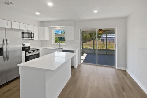Casa en venta en Zephyrhills, Florida, 2 dormitorios, 82.13 m2 № 1675642 - foto 16