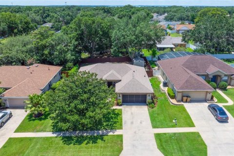 Casa en venta en Leesburg, Florida, 3 dormitorios, 165.46 m2 № 1817509 - foto 1