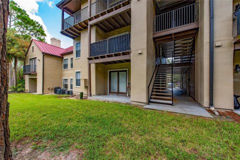 Condominio en venta en Altamonte Springs, Florida, 1 dormitorio, 62.62 m2 № 2143459 - foto 11