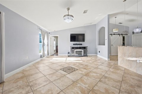 Villa ou maison à louer à Ocala, Floride: 3 chambres, 189.52 m2 № 2434513 - photo 18