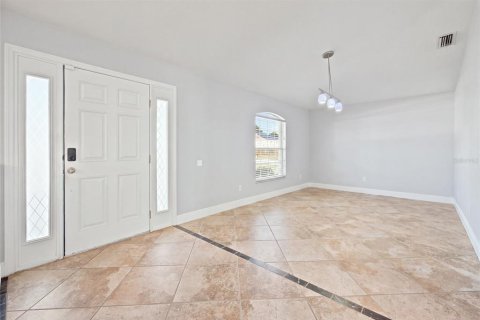 Villa ou maison à louer à Ocala, Floride: 3 chambres, 189.52 m2 № 2434513 - photo 6
