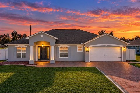 Villa ou maison à Ocala, Floride 3 chambres, 189.52 m2 № 2434513