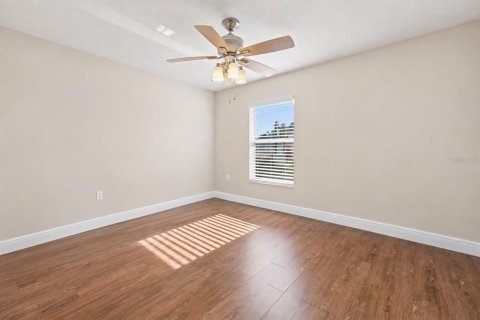 Villa ou maison à louer à Ocala, Floride: 3 chambres, 189.52 m2 № 2434513 - photo 27