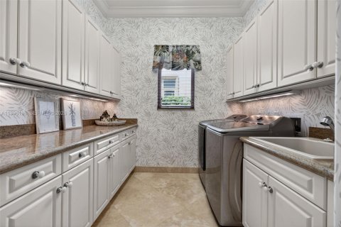 Купить виллу или дом в Палм-Бич-Гарденс, Флорида 5 спален, 561.59м2, № 2064148 - фото 28