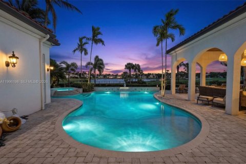 Купить виллу или дом в Палм-Бич-Гарденс, Флорида 5 спален, 561.59м2, № 2064148 - фото 3