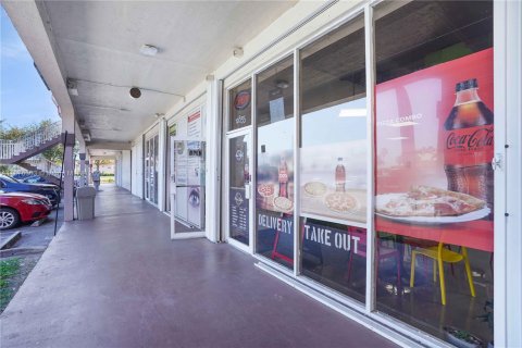 Propiedad comercial en Miami, Florida № 1980516