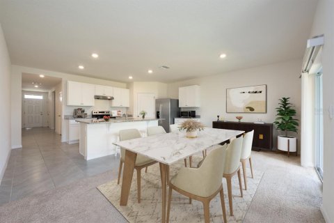 House in New Smyrna Beach, Florida 4 bedrooms, 172.33 sq.m. № 1815614 - photo 5