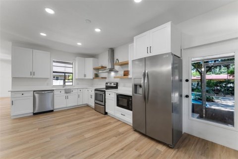 Casa en venta en Sanford, Florida, 4 dormitorios, 189.89 m2 № 1876240 - foto 11