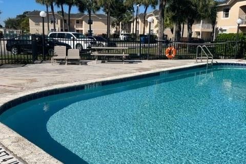 Copropriété à vendre à Coral Springs, Floride: 2 chambres, 102.19 m2 № 2389477 - photo 19