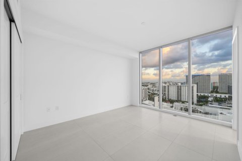 Condo in Fort Lauderdale, Florida, 3 bedrooms  № 2242076 - photo 29