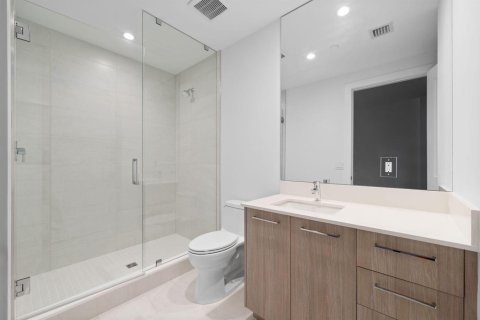 Condo in Fort Lauderdale, Florida, 3 bedrooms  № 2242076 - photo 8