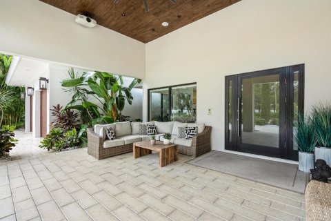 House in Delray Beach, Florida 4 bedrooms, 322 sq.m. № 2250925 - photo 4