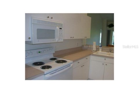 Снять в аренду кондоминиум в Сарасота, Флорида 1 комната, 121.7м2, № 2233677 - фото 6