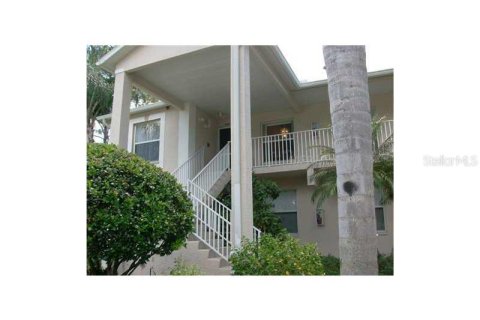 Condo in Sarasota, Florida, 2 bedrooms № 2233677