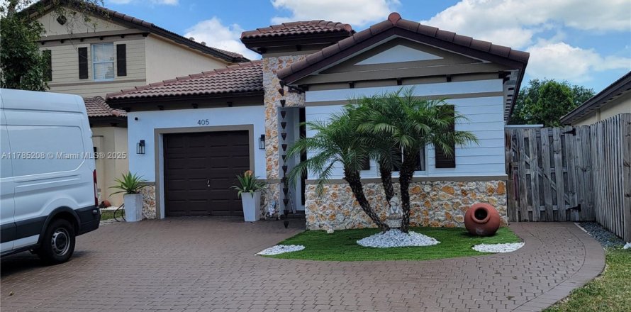 Villa ou maison à Homestead, Floride 3 chambres, 156.08 m2 № 1704032
