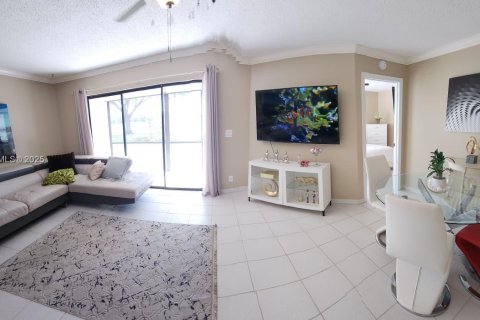 Adosado en venta en Deerfield Beach, Florida, 2 dormitorios, 106.84 m2 № 1947539 - foto 5