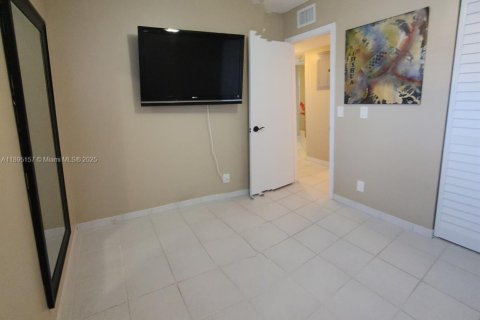Adosado en venta en Deerfield Beach, Florida, 2 dormitorios, 106.84 m2 № 1947539 - foto 9
