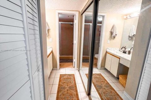 Adosado en venta en Deerfield Beach, Florida, 2 dormitorios, 106.84 m2 № 1947539 - foto 17