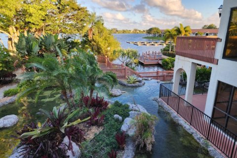 Adosado en venta en Deerfield Beach, Florida, 2 dormitorios, 106.84 m2 № 1947539 - foto 26