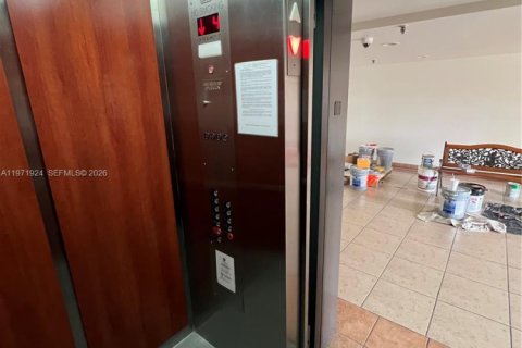 Appartement à louer à Miami, Floride: 2 chambres, 84.91 m2 № 2042261 - photo 13