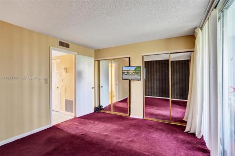 Condominio en venta en Sunrise, Florida, 1 dormitorio, 54.81 m2 № 2007725 - foto 18