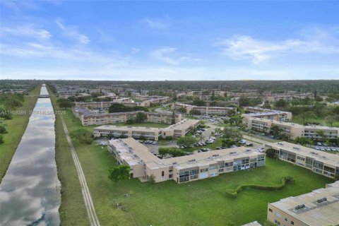 Condominio en venta en Sunrise, Florida, 1 dormitorio, 54.81 m2 № 2007725 - foto 28