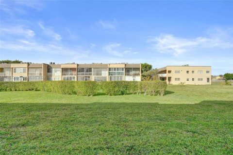 Condominio en venta en Sunrise, Florida, 1 dormitorio, 54.81 m2 № 2007725 - foto 21