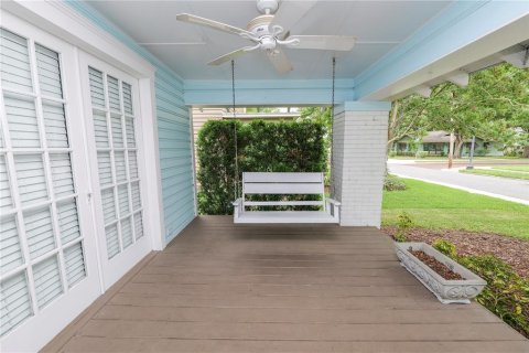 House in Lakeland, Florida 3 bedrooms, 144.93 sq.m. № 1899736 - photo 6