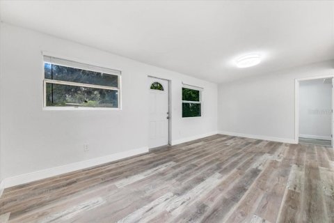 Casa en venta en Clearwater, Florida, 4 dormitorios, 124.3 m2 № 1894317 - foto 4