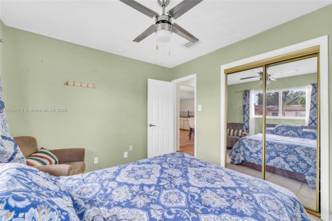 House in Margate, Florida 2 bedrooms, 97.64 sq.m. № 1714653 - photo 16