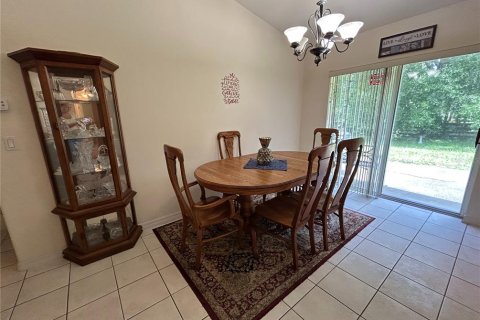 House in New Smyrna Beach, Florida 3 bedrooms, 118.26 sq.m. № 1883516 - photo 7