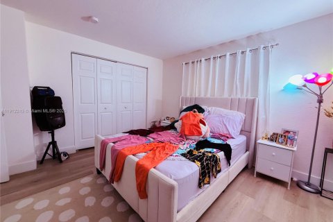 Adosado en alquiler en Opa-locka, Florida, 3 dormitorios, 116.41 m2 № 1968252 - foto 15