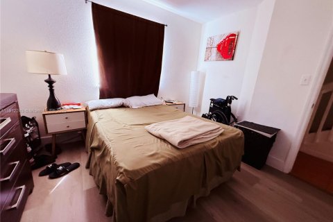 Adosado en alquiler en Opa-locka, Florida, 3 dormitorios, 116.41 m2 № 1968252 - foto 5