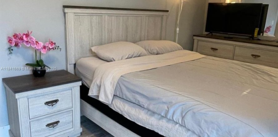 Immobilier commercial à Dania Beach, Floride 1 chambre, 127.83 m2 № 1834304
